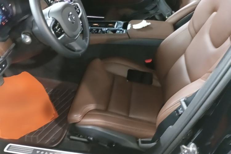 Used Volvo S90 New Energy 2025 Plug-in Hybrid Four-Wheel Drive Long-Range Luxury Smart Edition
