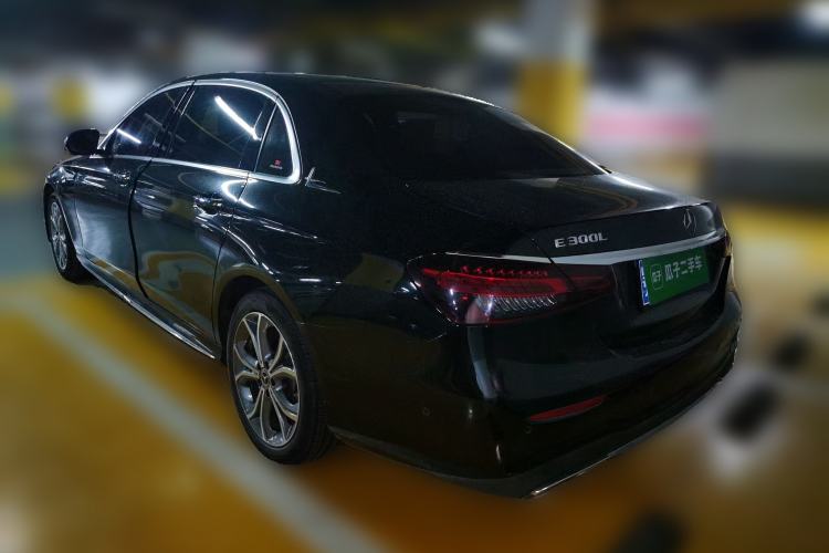 Used Mercedes-Benz E-Class 2021 E 300 L Sporty and Stylish Model