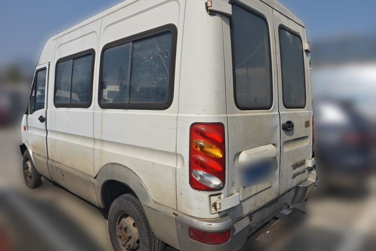 Used Iveco Power Daily  Rear Left 45 Deg