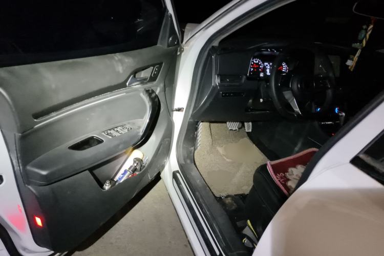 Used Zotye T600 Coupe 2017 1.5T Automatic Luxury Model Driver Seat