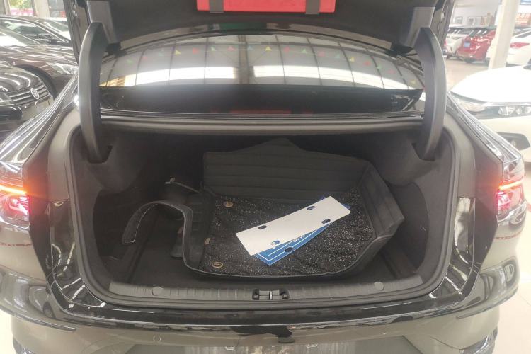 Used BYD Han 2024 DM-i Glory Edition 121KM Prestige Model