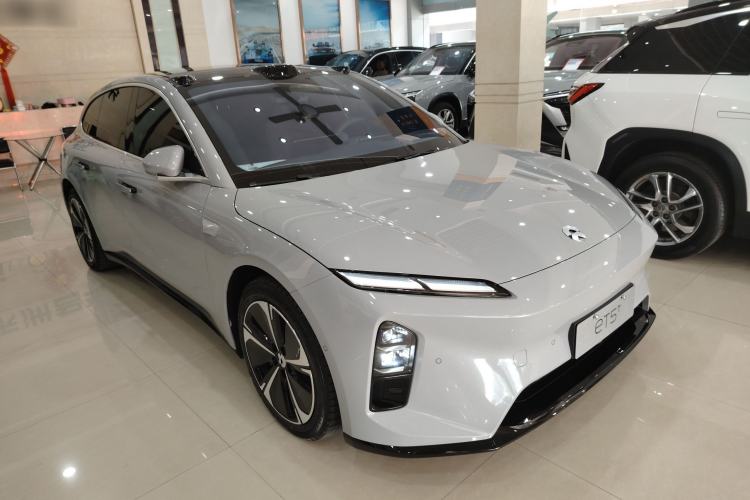 Used Nio ET5T 2025 75 kWh Touring Exterior 2