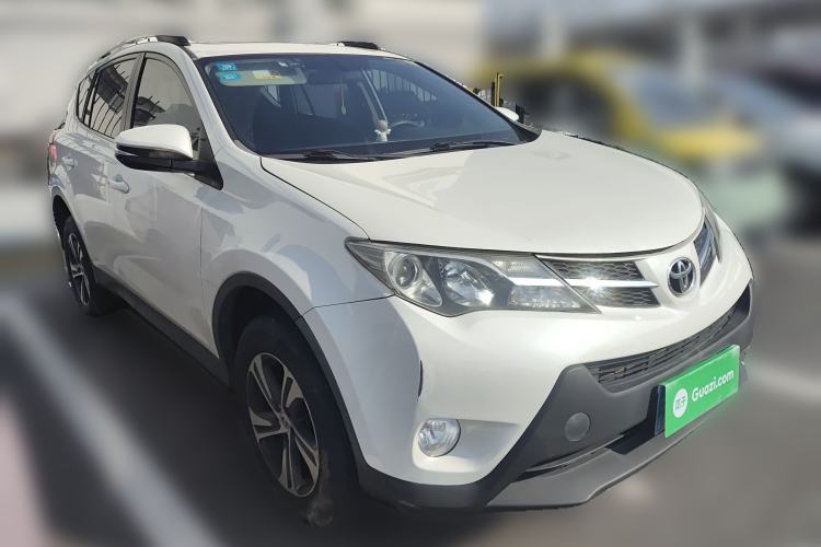 Used Toyota RAV4 2015 2.0L CVT Two-Wheel Drive Fashion Edition