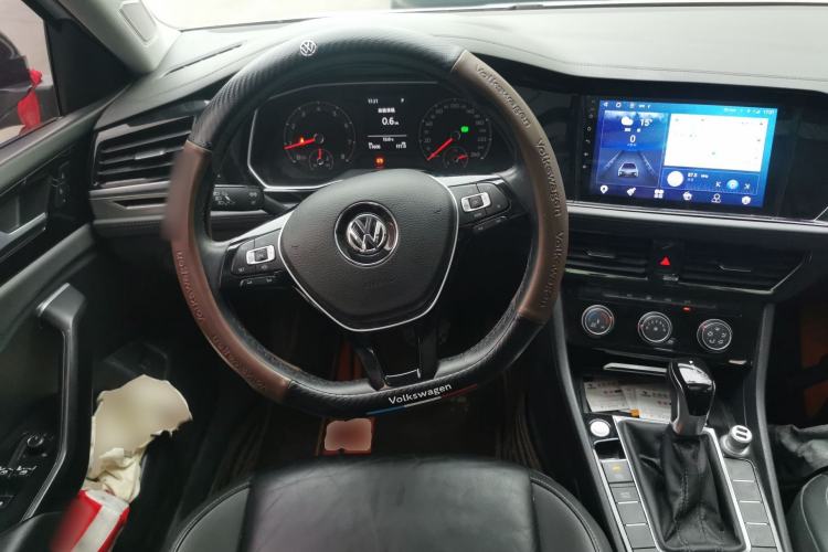 Used Volkswagen Sagitar 2020 280TSI DSG Comfort Version China VI Standard Steering Wheel