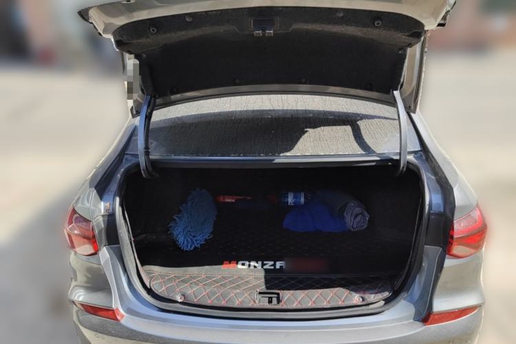 Used Chevrolet Monza 2020 320 Automatic Enjoyment Edition
