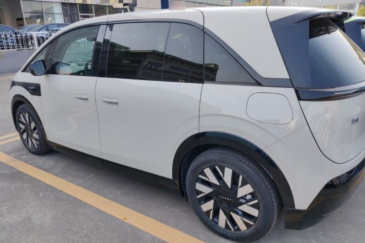 Used Zeekr MIX 2025 Long-Range Intelligent Driving Edition
