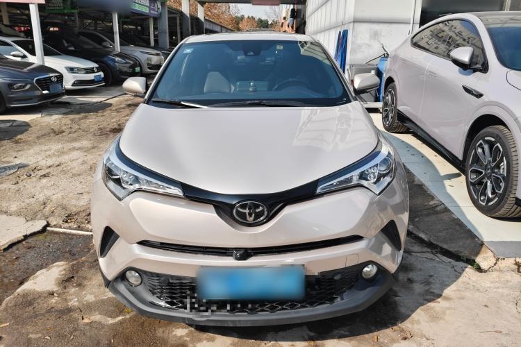 Used Toyota C-HR 2020 2.0L Leading Edition
