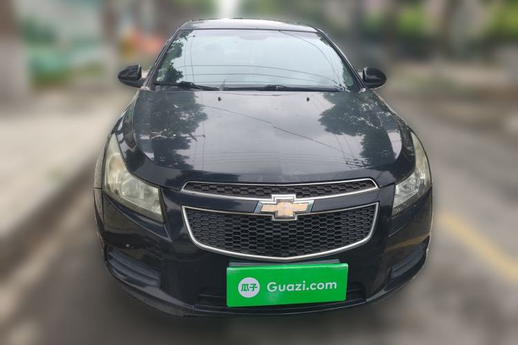 Used Chevrolet Cruze 2013 1.6L SL Sunroof Edition MT Front