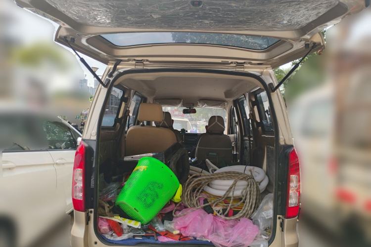 Used Wuling Hongguang V 2022 1.5L Jingqu Edition Electric-Assist LAR Trunk