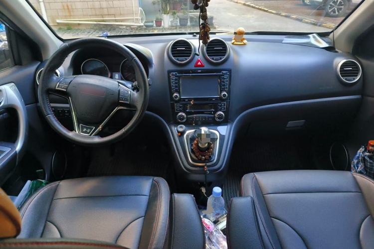 Used Haval H6 2015 Upgraded Model 1.5T Manual Two-Wheel Drive Elite Version