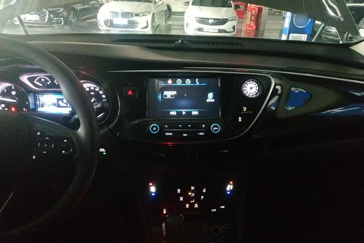 Used Buick Envision 2019 20T Two-Wheel Drive Leading Version China V Standard
