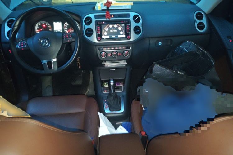 Used Volkswagen Tiguan 2013 1.8TSI Automatic Two-Wheel Drive Luxury Model Center Console