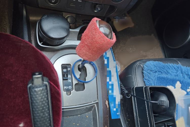 Used SsangYong Rexton W 2014 2.0T Four-Wheel Drive Luxury Navigation Version with 5 Seats