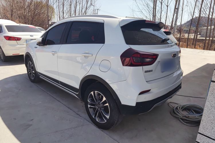 Used Geely Auto Vision X3 2019 Upgraded Model 1.5L Manual Elite Version