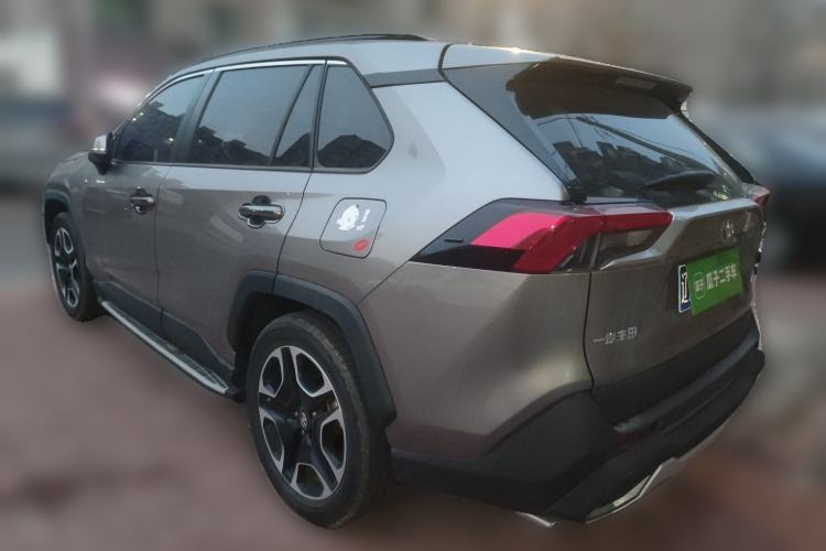 Used Toyota RAV4 2021 2.0L CVT Two-Wheel Drive Prestige Edition