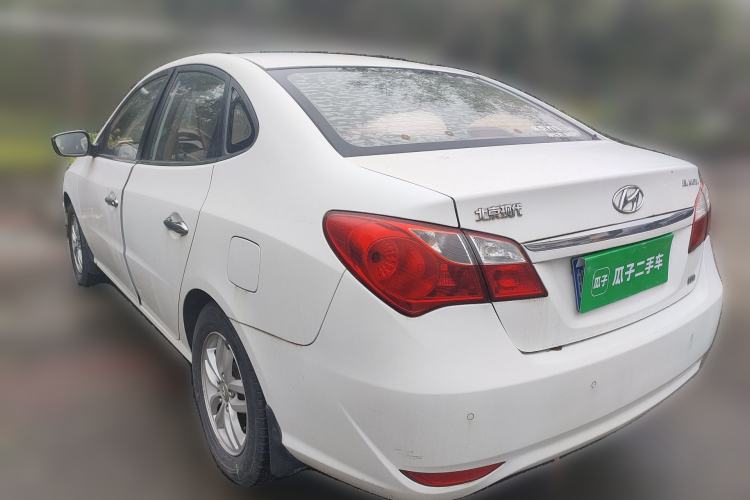 Used Hyundai Celesta 2011 1.6L Manual Luxury Model Rear Left 45 Deg