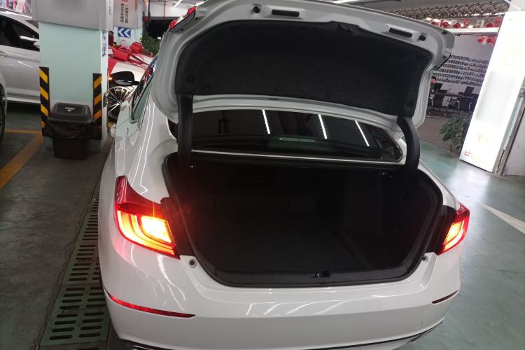 Used Honda Accord 2018 260TURBO Elite Edition China VI
