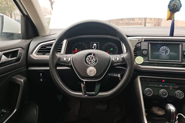 Used Volkswagen T-ROC 2019 230TSI DSG Two-Wheel-Drive Advanced Version China VI Standard