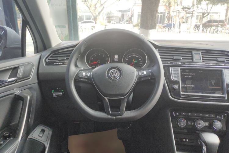 Used Volkswagen Tiguan L 2018 330TSI Automatic Two-Wheel Drive Flagship Edition