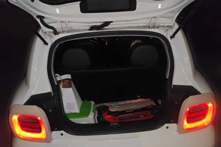 Used ORA Black Cat 2021 351 km Standard Version
