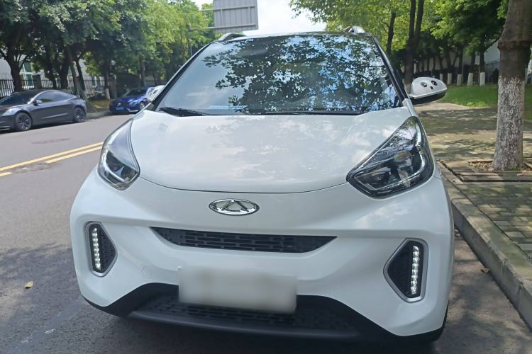 Used Chery New Energy Little Ant 2021 200 000 Yuan Ant Fan Edition Energized Version NMC Lithium Battery 408 km Front