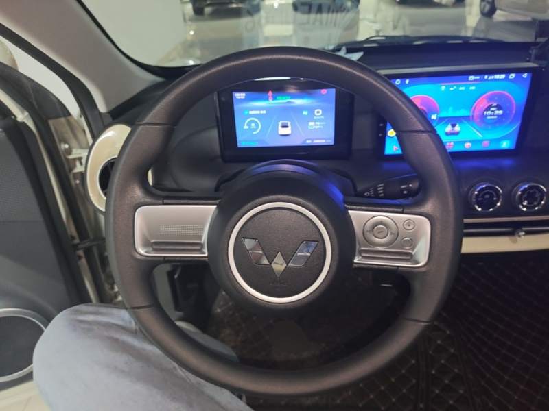 Used Wuling Bingo 2024 203km Light Edition — 10