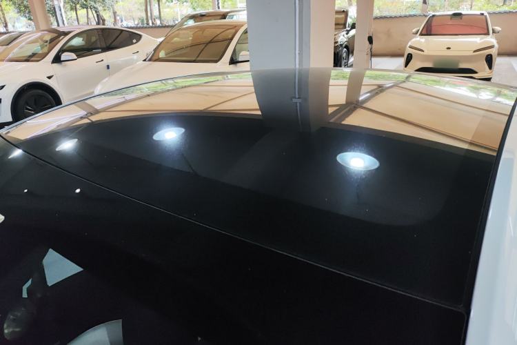 Used Tesla Model Y 2026 Facelifted Long-Range Rear-Drive Model Roof