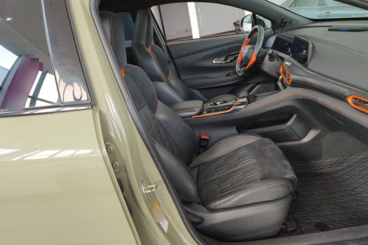 Used CHANGAN UNI-T 2022 1.5T Sport Edition Premium Version Right Front Seat