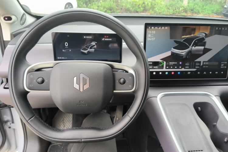 Used Leapmotor C16 2026 All-Electric 630 LiDAR Version 6-Seater
