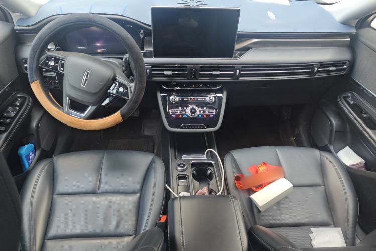 Used Lincoln Corsair 2022 Revised Version 2.0T Two-Wheel Drive Luxury Edition Center Console