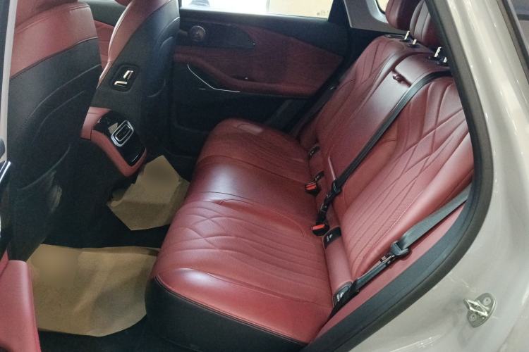 Used EXEED Stellar C-DM 2024 1.5T Long-Range Pro
