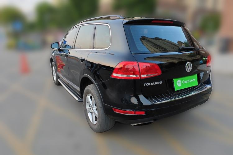 Used Volkswagen Touareg 2011 3.0 TSI Comfort Version
