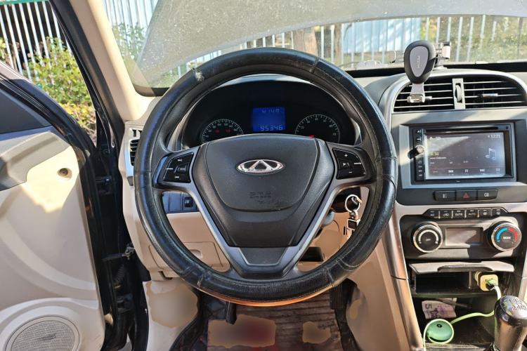 Used Chery Tiggo 3 2014 1.6L Manual Zhishang Edition
