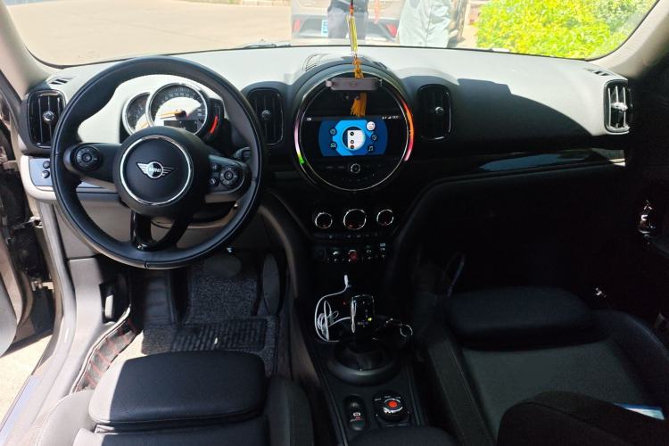 Used MINI Countryman 2020 2.0T COOPER S Center Console