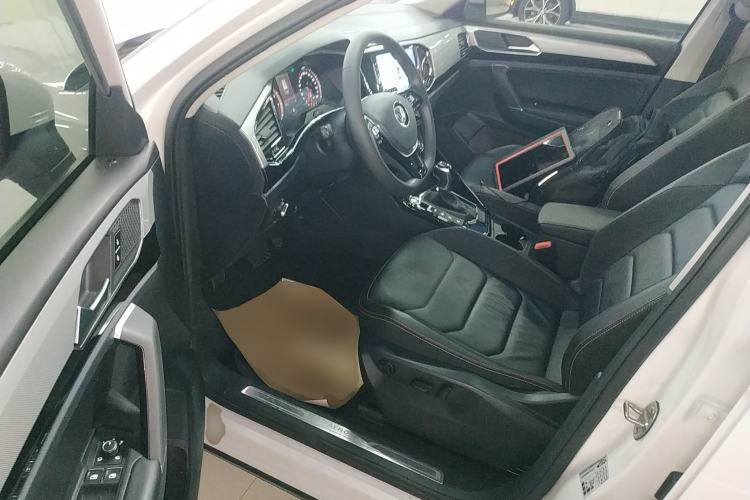 Used Volkswagen Tayron 2019 330TSI Two-Wheel Drive Luxury Model China VI Standard
