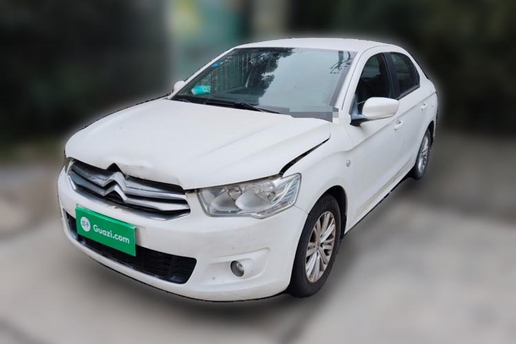 Used Citroen Elysee 2015 Zhishang Edition 1.6L Manual Fashion Model