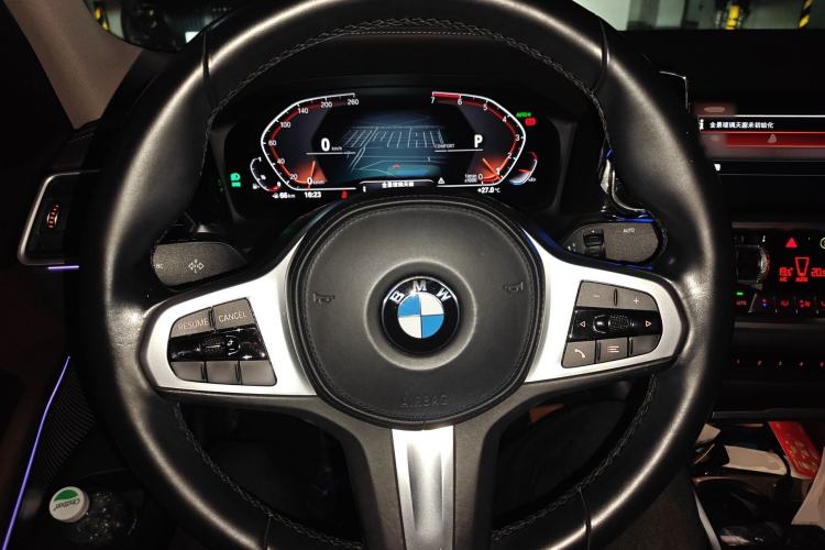 Used BMW 3 Series 2020 325Li M Sport Package Steering Wheel