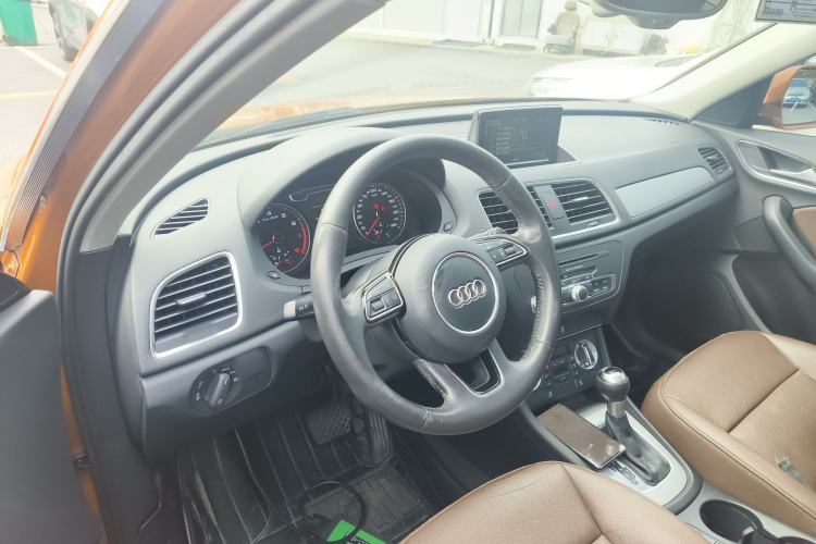 Used Audi Q3 2015 30 TFSI Ambition Edition
