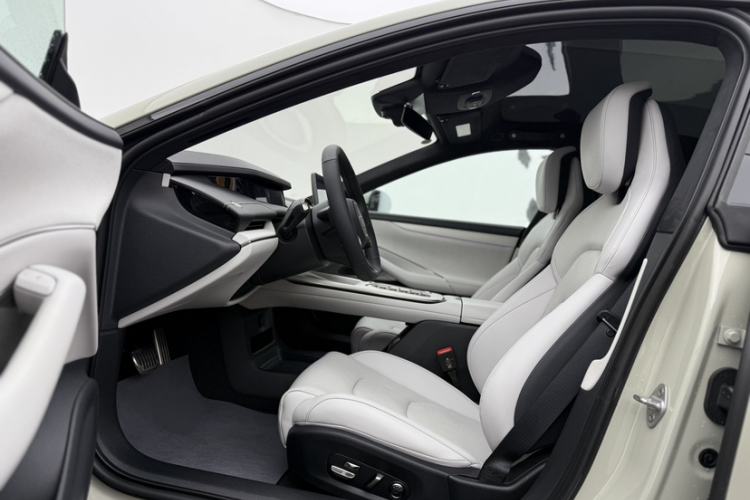 Used Xiaomi Auto SU7 2024 Four-Wheel-Drive Max Founder's Edition
