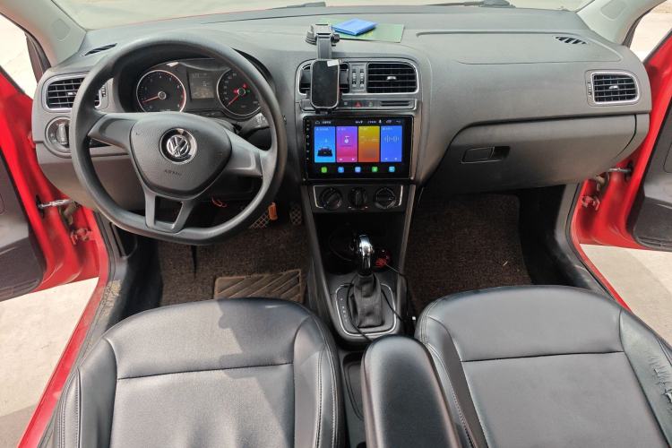 Used Volkswagen Polo 2014 1.6L Automatic Comfort Edition
