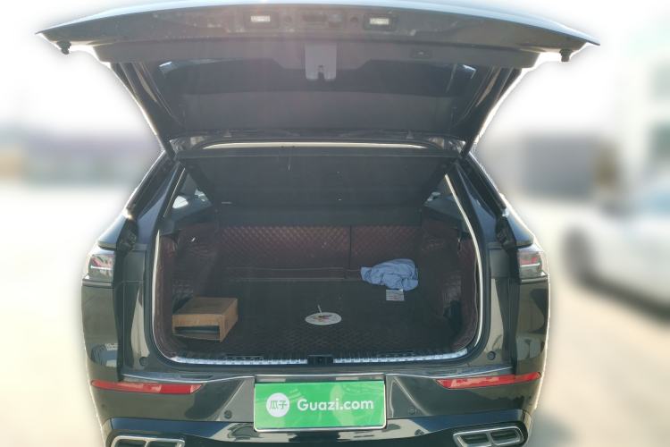 Used Volkswagen Tavendor 2023 380TSI Four-Wheel Drive R-Line Cruise Edition Trunk