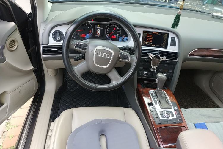 Used Audi A6L 2011 2.4L Technology Edition
