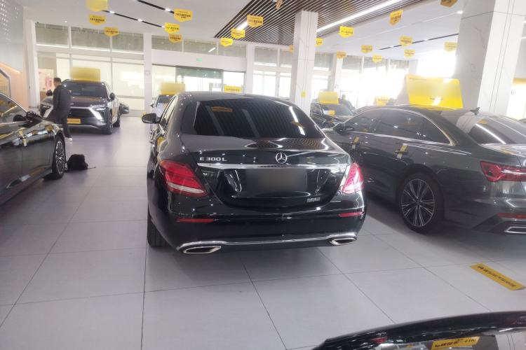 Used Mercedes-Benz E-Class 2016 E 300 L Luxury Model