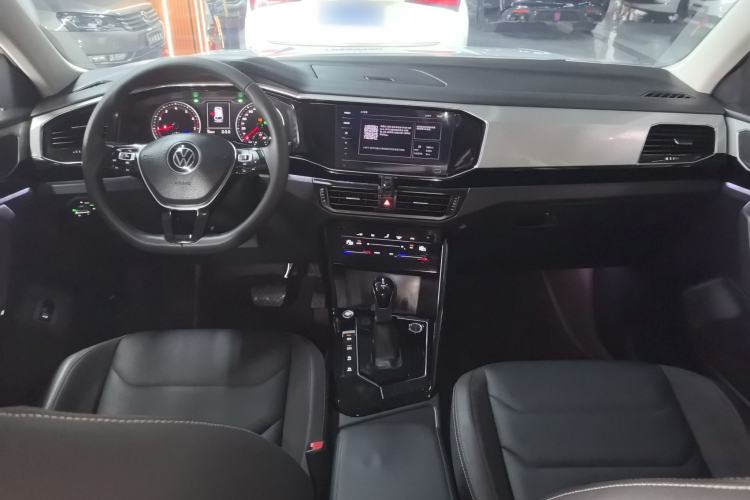 Used Volkswagen Tayron 2022 280TSI Two-Wheel Drive Luxury Smart Connectivity Version
