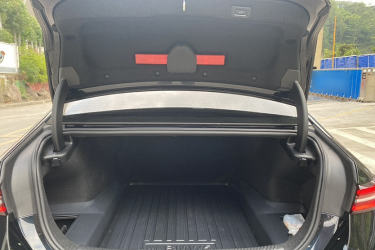 Used BMW 5 Series 2025 525Li M Sport Package
