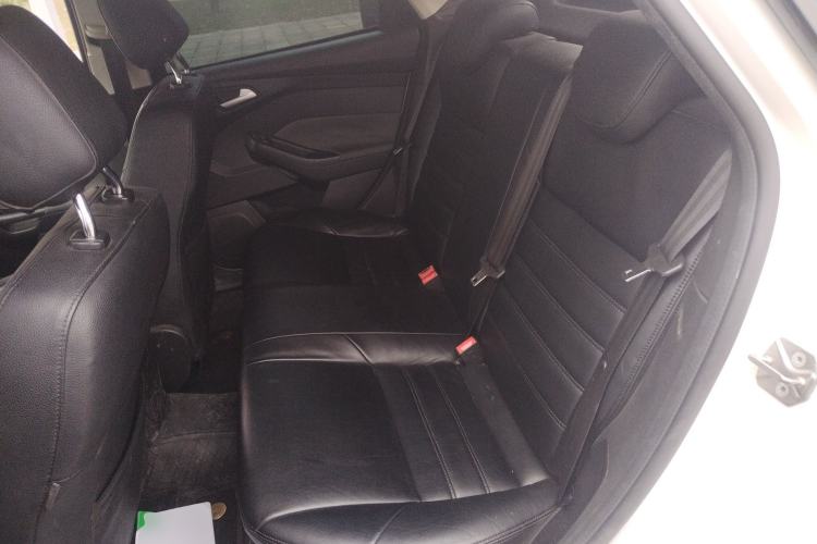 Used Ford Focus 2012 Hatchback 1.6L Manual Comfort Model