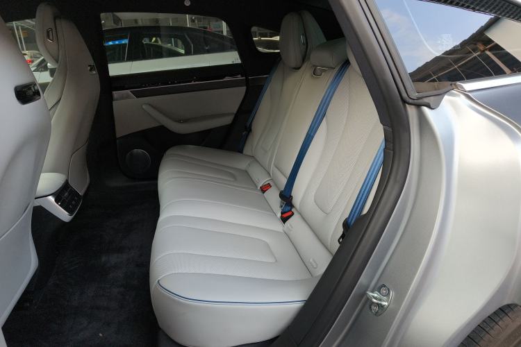 Used Hima Luxeed S7 2024 Max Rear-Drive Long-Range Intelligent Driving Version Left Rear Seat