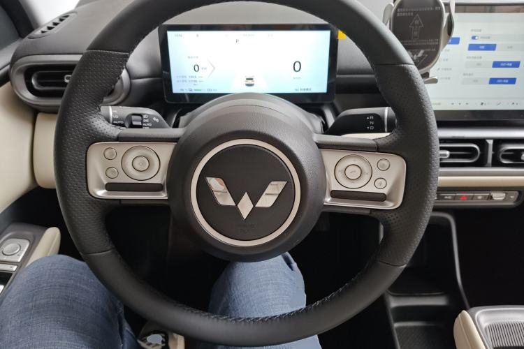 Used Wuling Bingo PLUS 2024 510 km Range 5-Seater Version Steering Wheel