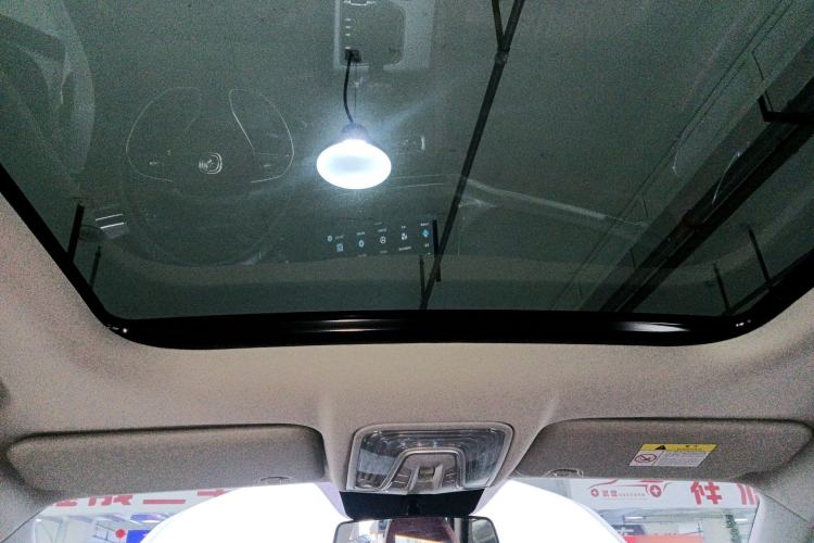 Used CHANGAN CS75 PLUS 2022 Classic Edition 1.5T Automatic Pioneer Model Headliner