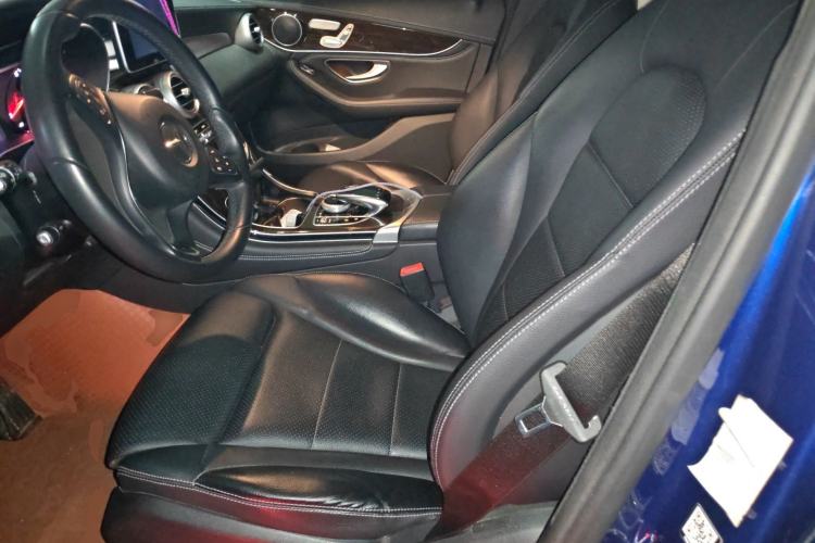 Used Mercedes-Benz GLC 2018 GLC 260 4MATIC Luxury Model